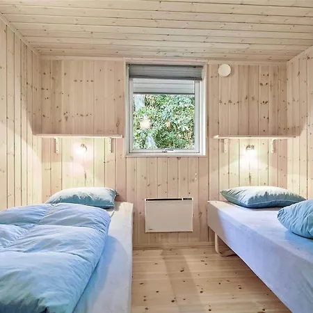 6571-ronne-holmegardsvej-9 Prázdninový dům